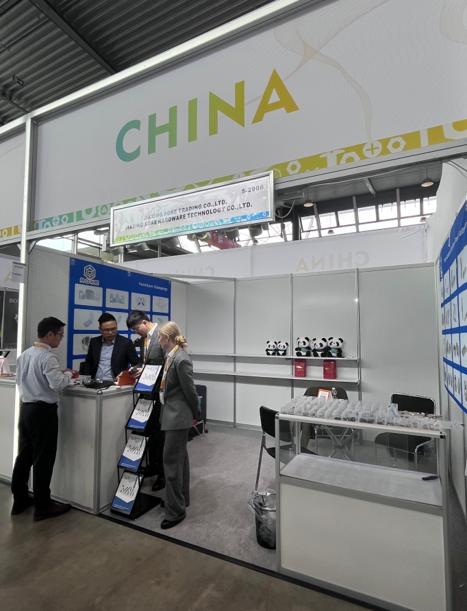Jiaxing Aoke Hardware aparece en la Feria de sujetadores de Stuttgart 2025
