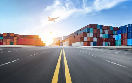 Las importaciones y exportaciones del comercio de bienes de China aumentaron un 15,3% en los primeros cinco meses de este año